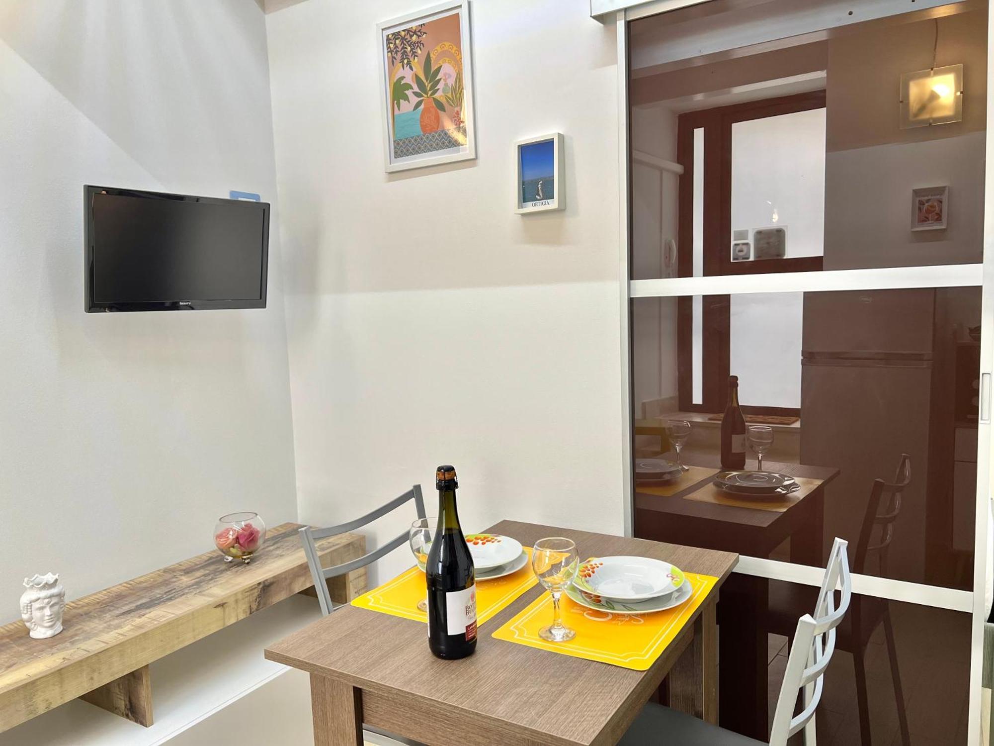 Casuzza Apartment Syracuse Exterior photo